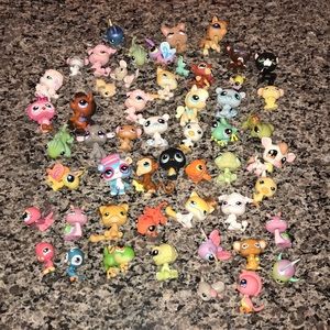 Littlest Pet Shop lot of 53 animals